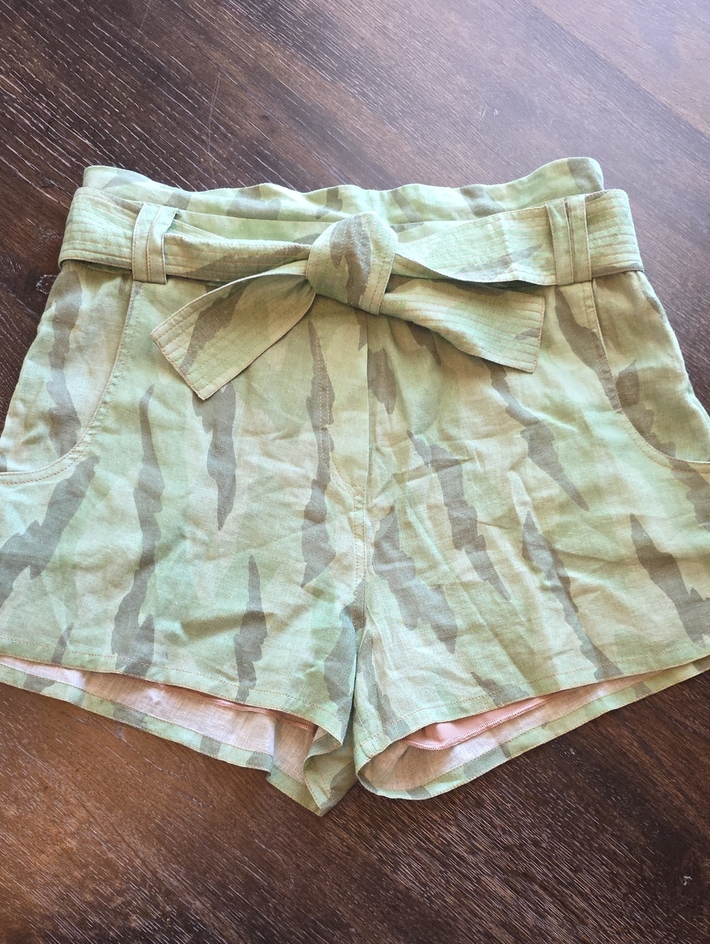 High-Waist Tie-Belt Camo Print Shorts in Light Green
